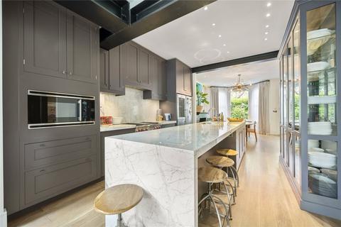 35 Finstock Road, London, W10 6LU