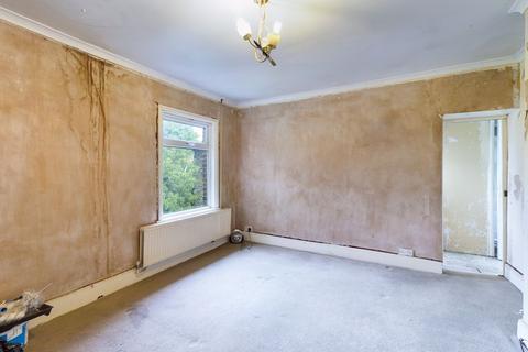 20 West Road, South Ockendon, RM15 6PH