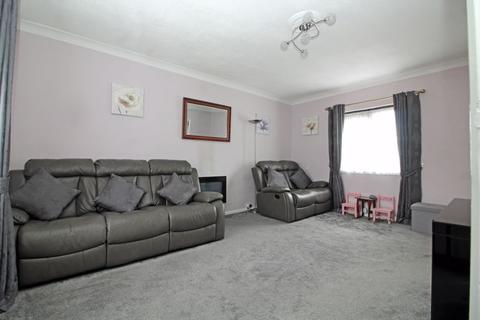 52 Harrow Road, Warlingham, CR6 9EW