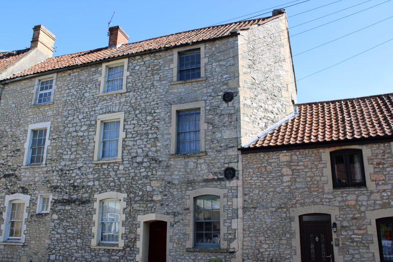 Draycott Road, Shepton Mallet 2 bed terraced house £135,000