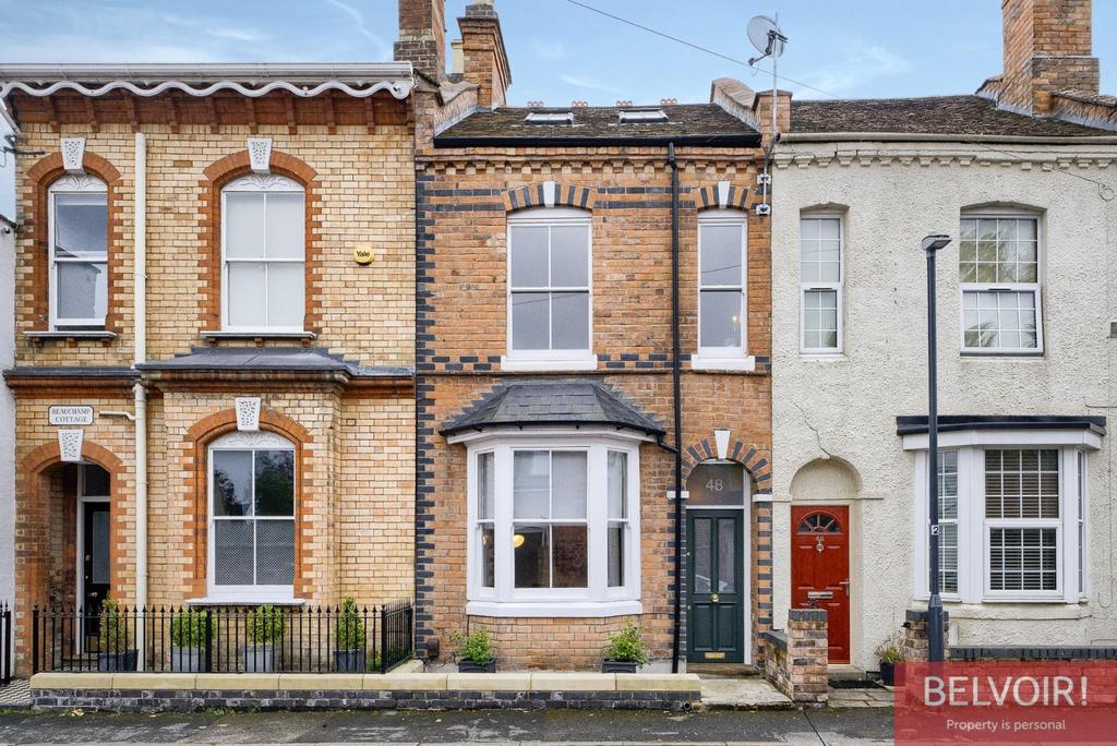 Morton Street, Leamington Spa 3 bed terraced house £485,000