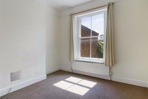 Flat 3, 1 Alexandra Road, Gloucester, GL1 3DR