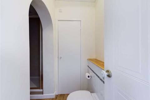 Flat 3, 1 Alexandra Road, Gloucester, GL1 3DR