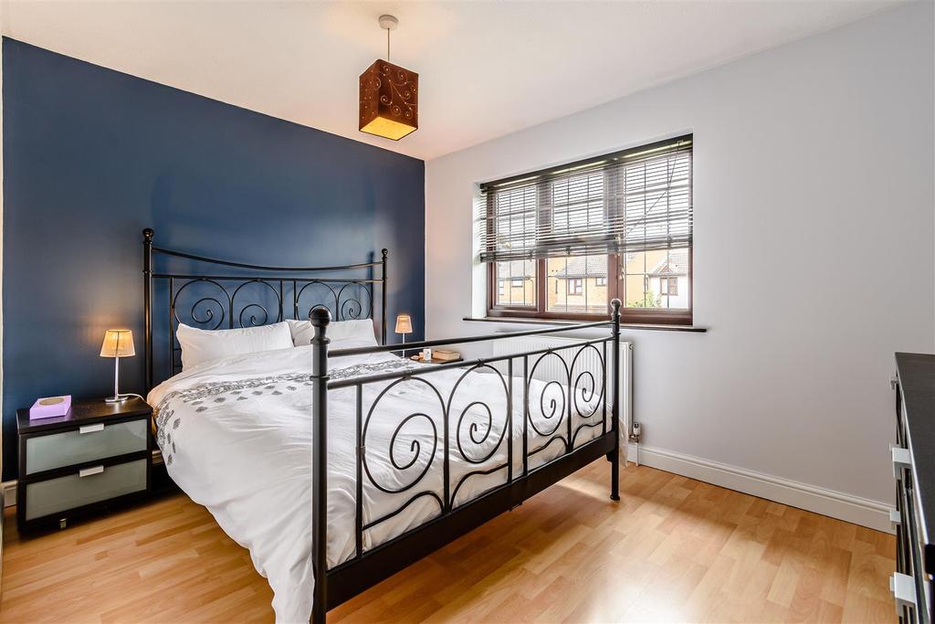 8466172-interior16.jpg