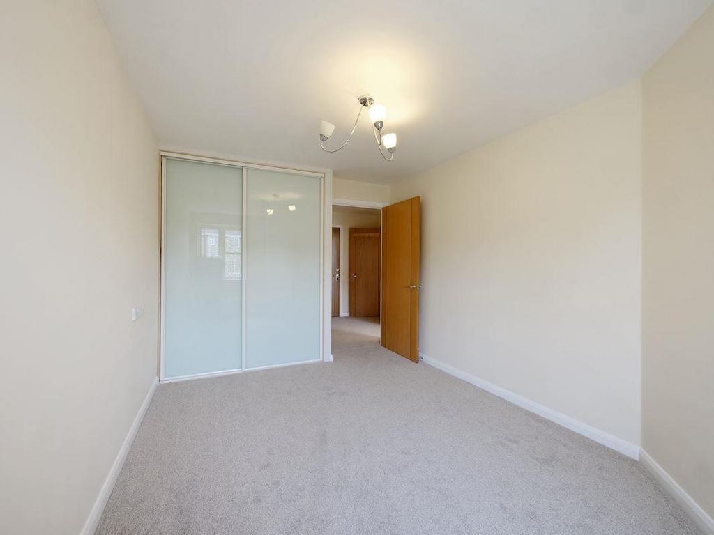 Bedroom.JPG