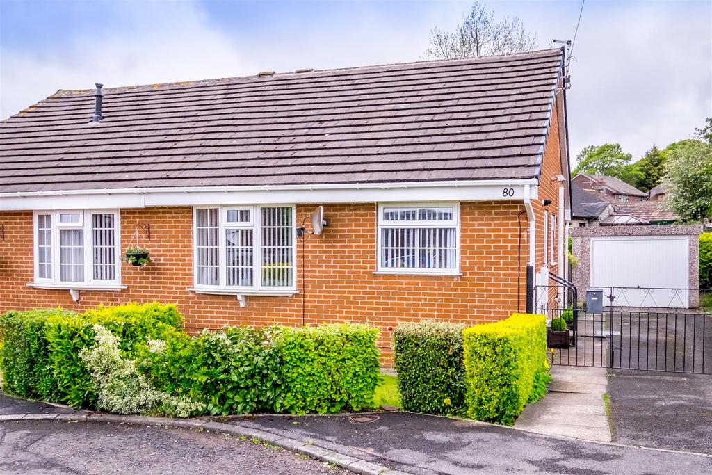 Park Lea, Bradley, Huddersfield, HD2 2 bed semidetached bungalow for