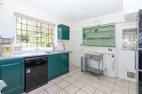 79 Rectory Road, Worthing, BN14 7PD