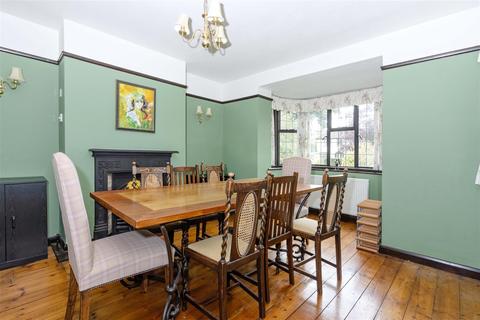 79 Rectory Road, Worthing, BN14 7PD