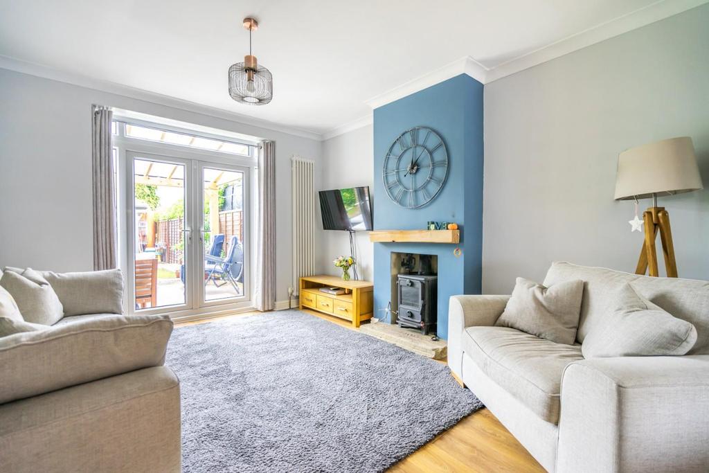 Danebury Drive, York 3 bed semidetached house £285,000