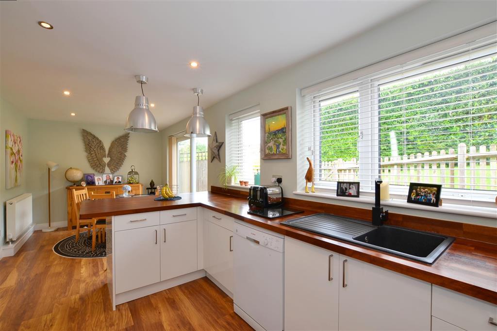 Kitchen/ Diner