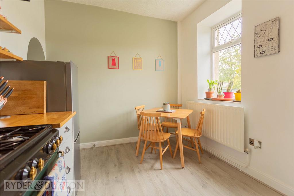 Kitchen Dining Room: