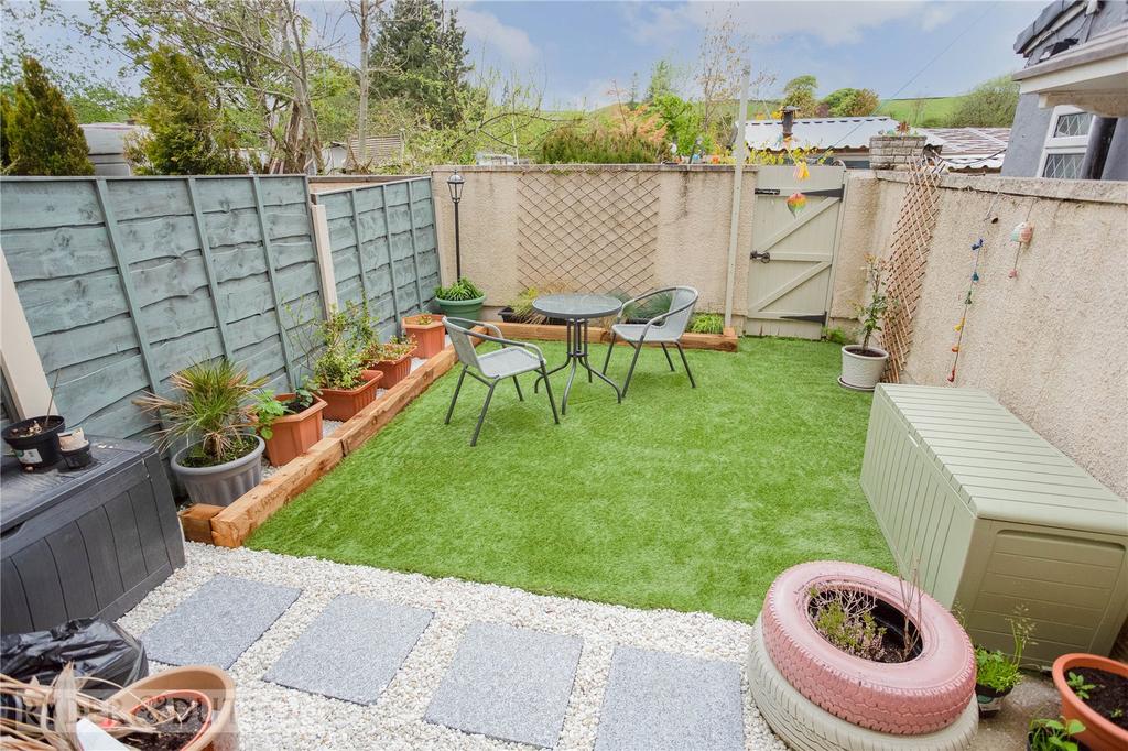Rear Garden: