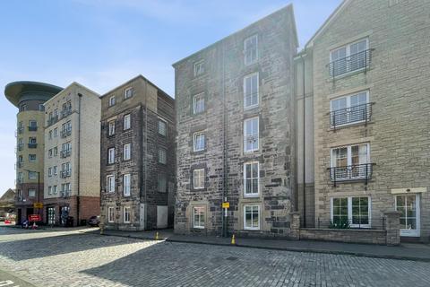 1 bedroom flat to rent - Tower Street, Leith, Edinburgh, EH6