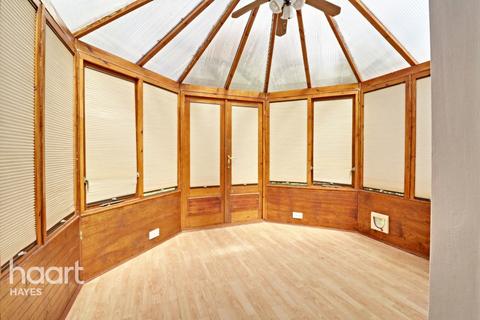 51 Weymouth Road, Hayes, UB4 8NG