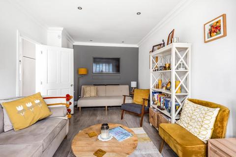 18 Camden Grove, Chislehurst, BR7 5BH