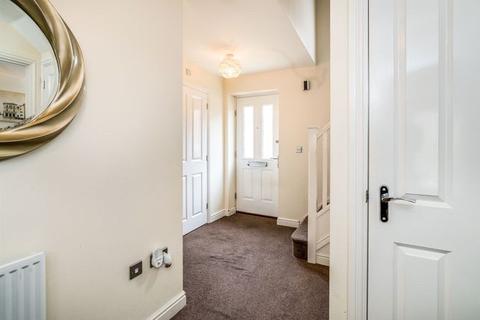 11 Sandsdown Close, High Wycombe, HP12 4FA