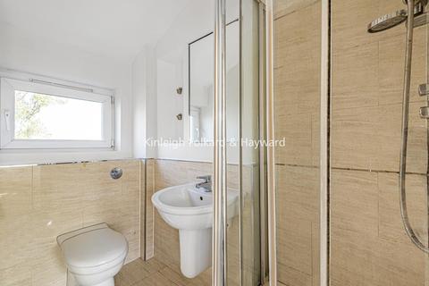 11 Glenmere Row, London, SE12 8RH