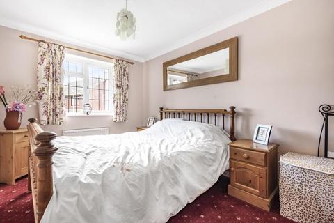 26 Glenham Road, Thame, OX9 3WD