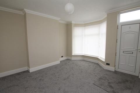 2 bedroom detached house to rent, Perth Street, HU5