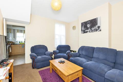 15 The Crescent, London, E17 8AB