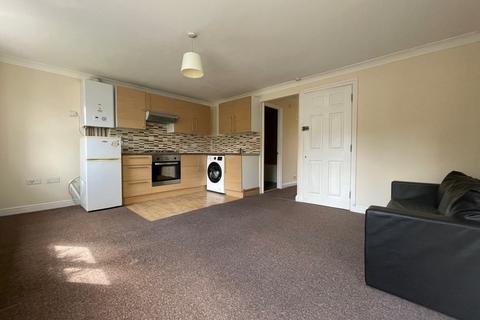 2 bedroom flat to rent, Pickard Close, Southgate