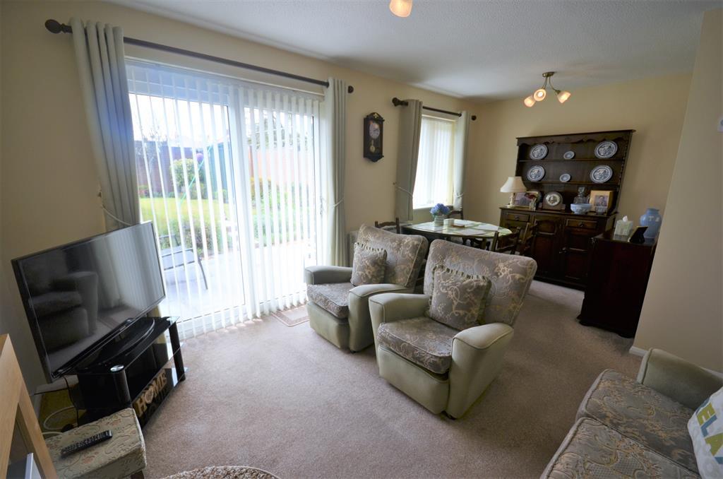 Bilston Street, Sedgley, DY3 1JB 1 bed semidetached bungalow £130,000