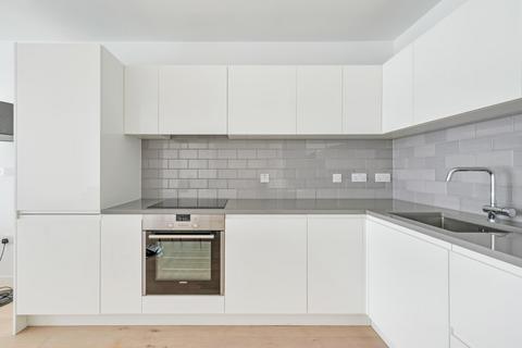 1 bedroom apartment to rent, Fairwater House, Royal Wharf, London, E16