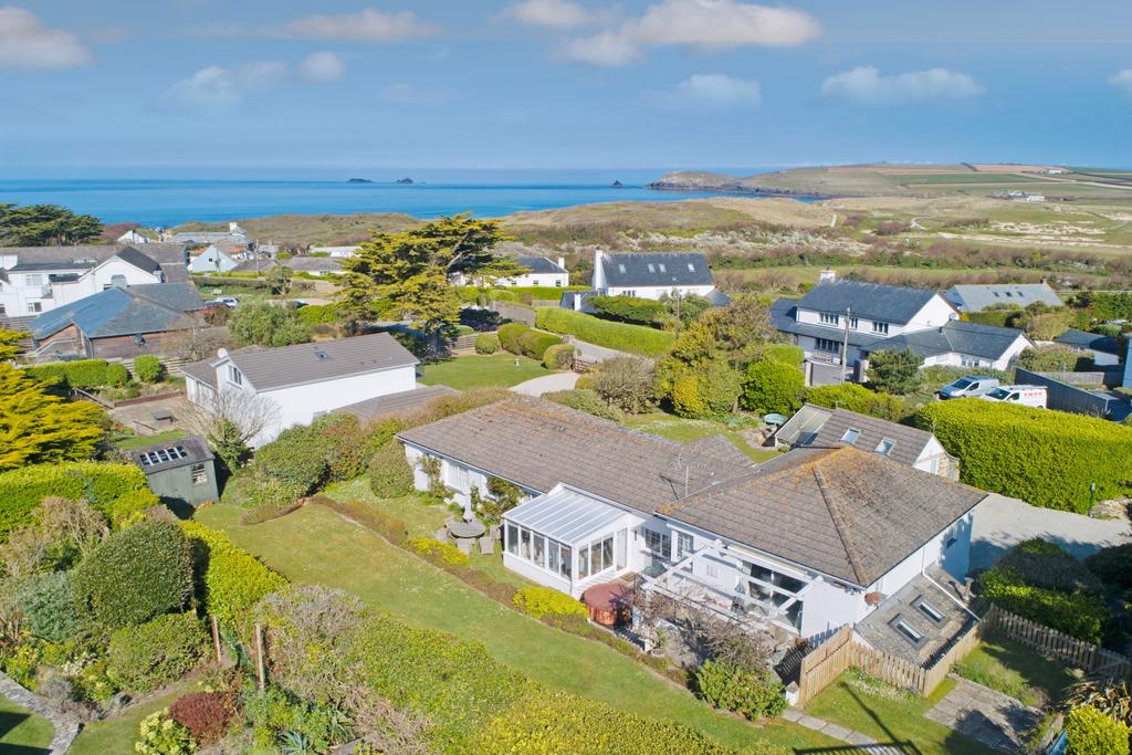 Constantine Bay PL28 4 bed detached bungalow £2,250,000