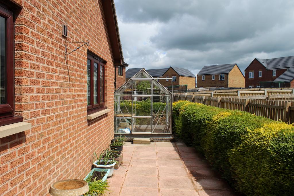 16 Briarlea Court, Longtown, CA6 5 YS - C&amp;D Rural
