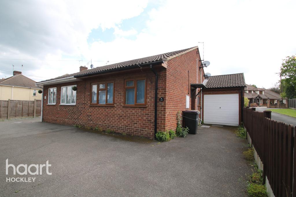 Greensward Lane, Hockley 2 bed semidetached bungalow £285,000
