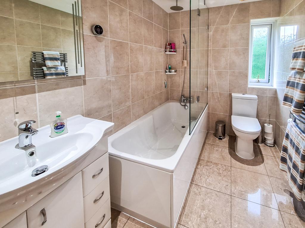 Falily bathroom