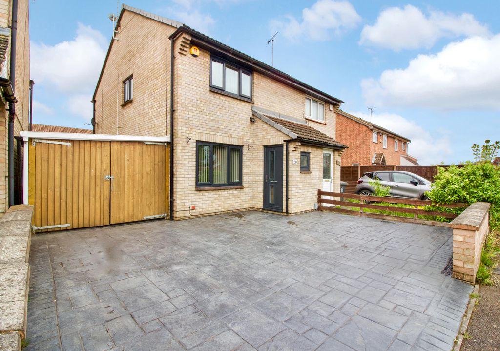 Trevino Drive, Rushey Mead, Leicester LE4 7TL 2 bed semidetached house