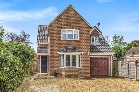 Winterbourne High Street, Shipton Bellinger, Tidworth, SP9 7UF