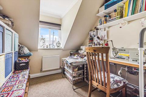 Winterbourne High Street, Shipton Bellinger, Tidworth, SP9 7UF
