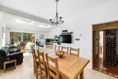 92 Rannoch Road, London, W6 9SW