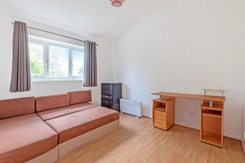 11 Crowthorp Road, Northampton, NN3 5DU