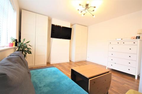 38 Hazel Drive, Erith, DA8 2LU