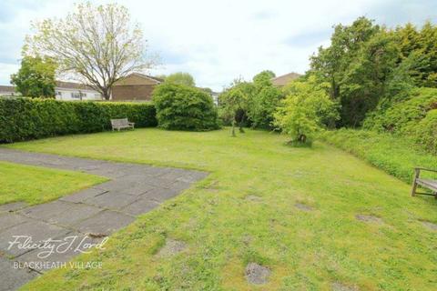 Flat 19, St James Court Wricklemarsh Road, London, SE3 0NE