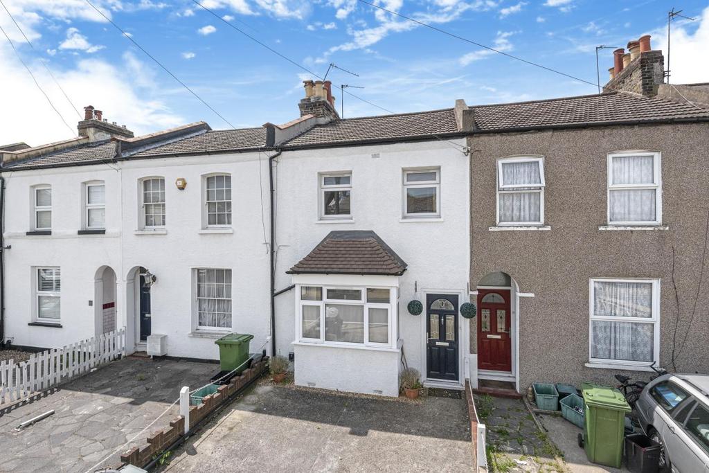 Chatterton Road, Bromley 3 bed terraced house £450,000