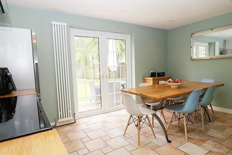 9 Captains Gorse, Upper Basildon, Reading, RG8 8SZ