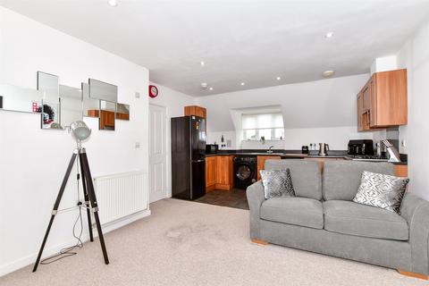 2 bedroom coach house for sale - Hawkes Way, Maidstone, Kent