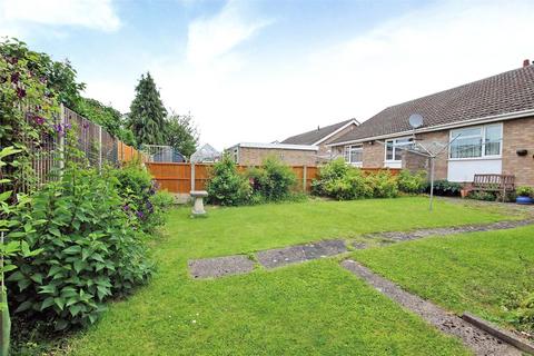 84 Arundel Drive, Bedford, MK41 8JE