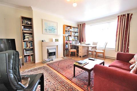 84 Arundel Drive, Bedford, MK41 8JE