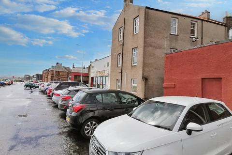 1 bedroom flat to rent, Flat 1, 4 Esplanade, Kirkcaldy KY1