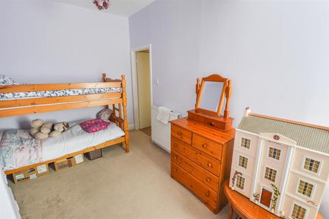 Flat 2, 16 Brooklands, Filey, YO14 9BA