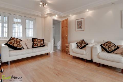 1 Chalfont Way, Luton, LU2 9RG