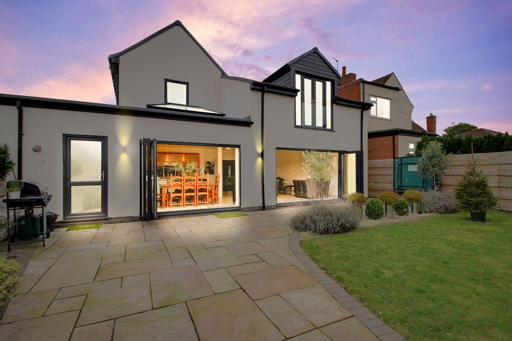 Little Barn Lane, Mansfield NG18 3JE 4 bed detached house £400,000