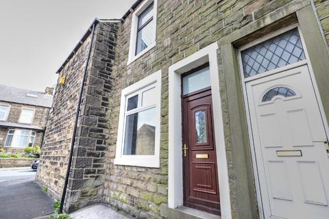2 bedroom terraced house to rent, Powell Street, Barnoldswick, BB18