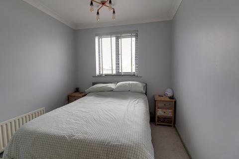 14 Gateways, Wakefield, WF1 2LZ