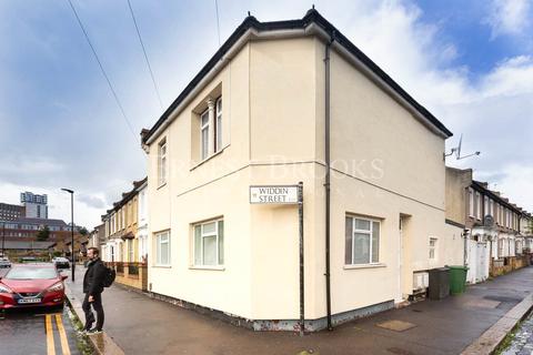 72b Pitchford Street, London, E15 4RX